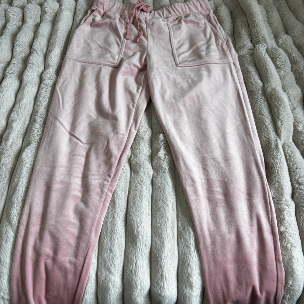 Time & Tru Pink velvety Joggers size small